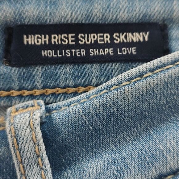 Hollister  Distressed High Rise Super Skinny Shape Love Sz 13R  W 31  L 29 - Picture 7 of 7